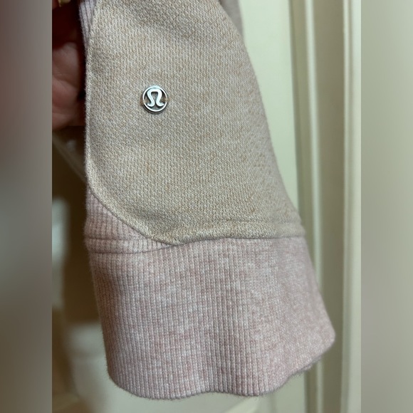 Authentic Lululemon scuba Hoodie Light Cotton Heathered Dusty Rose jacket 8 - Picture 4 of 10